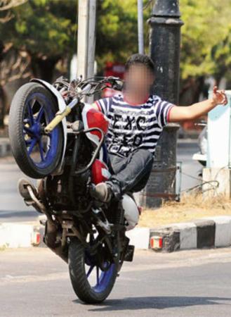 Nagpur Chaos: Biker Arrested for Reckless 'Bang Bang' Stunt